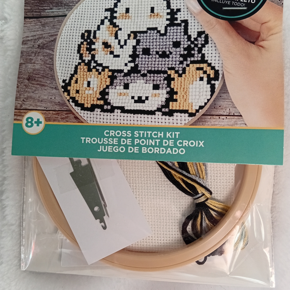 Cross Stitch Kit with Hoop - Black, White, Tan